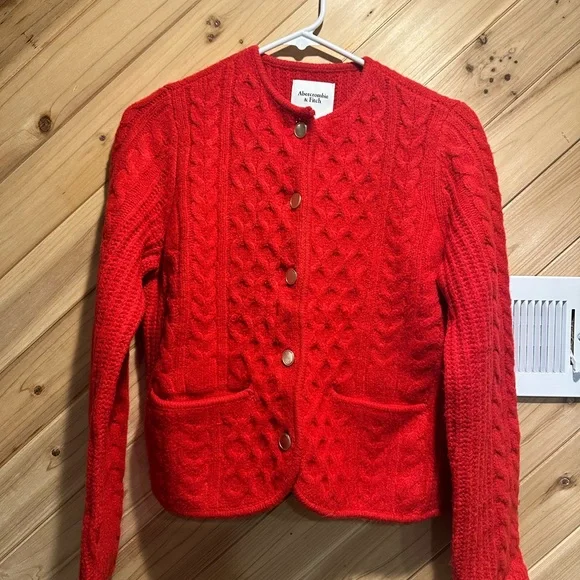 Abercrombie & Fitch Women's Red Cardigan - Picture 1 of 3